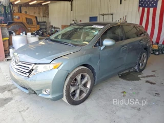 TOYOTA VENZA AWD V6