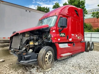 FREIGHTLINER CASCADIA