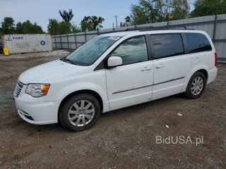 CHRYSLER TOWN & COUNTRY TOURING