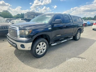 TOYOTA TUNDRA DOUBLE CAB SR5