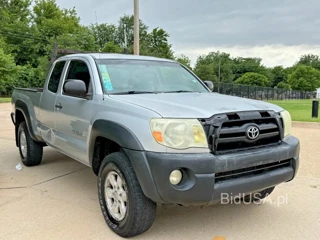 TOYOTA TACOMA PRERUNNER ACCESS CAB