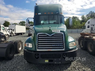 MACK 600