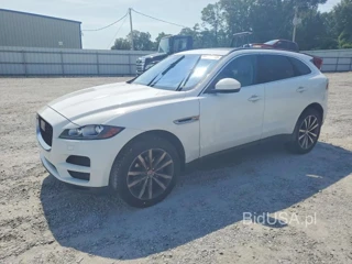 JAGUAR F-PACE PRESTIGE