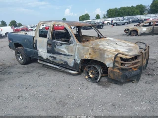CHEVROLET CHEVROLET SILVERADO 1500 LT1