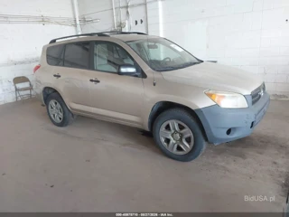 TOYOTA TOYOTA RAV4 BASE V6