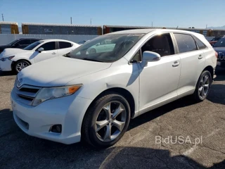TOYOTA VENZA LE