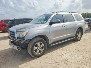 TOYOTA SEQUOIA SR5