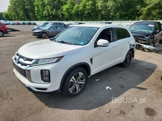 MITSUBISHI OUTLANDER SPORT SE
