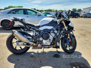 BMW S 1000 RR