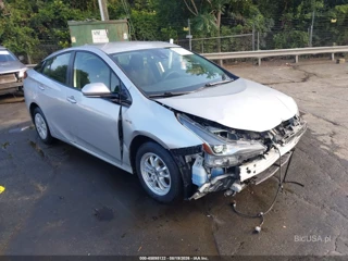 TOYOTA TOYOTA PRIUS LE