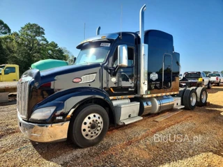 PETERBILT 579