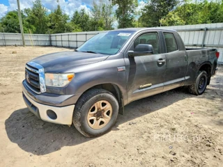 TOYOTA TUNDRA DOUBLE CAB SR5