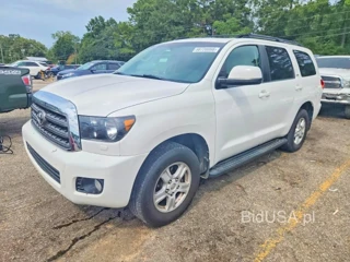 TOYOTA SEQUOIA SR5