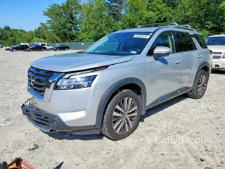 NISSAN PATHFINDER PLATINUM