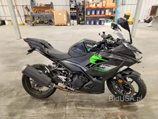 KAWASAKI EX400