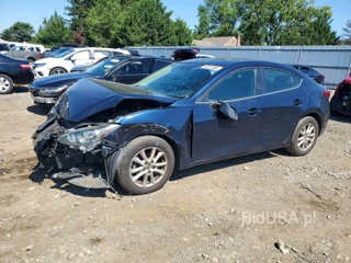 MAZDA 3 GRAND TOURING