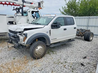 FORD F550 SUPER DUTY
