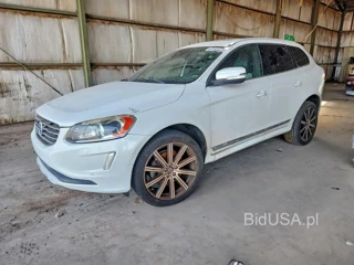 VOLVO XC60 T6 PLATINUM