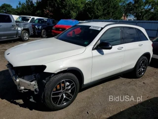 MERCEDES-BENZ GLC 300 4MATIC