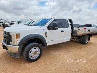 FORD F550 SUPER DUTY
