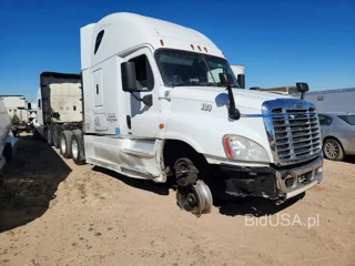 FREIGHTLINER CASCADIA 125 SLEEPER CAB"