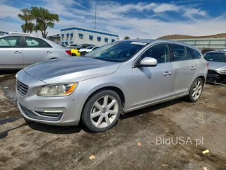 VOLVO V60 T5 PREMIER