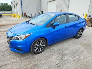 NISSAN VERSA SV