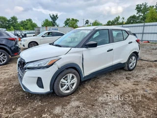 NISSAN KICKS S