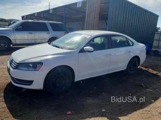 VOLKSWAGEN PASSAT S