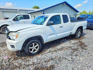 TOYOTA TACOMA BASE
