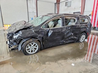 CHRYSLER PACIFICA TOURING L