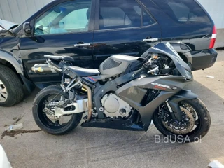 HONDA CBR1000 RR