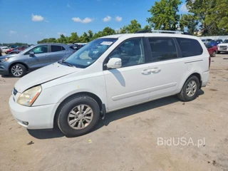 KIA SEDONA LX