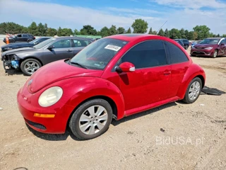 VOLKSWAGEN NEW BEETLE S