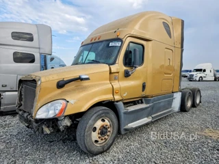 FREIGHTLINER CASCADIA 125