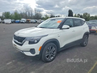KIA SELTOS LX