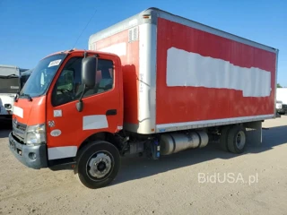 HINO 195