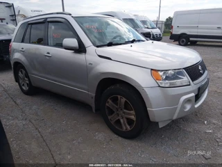 SUZUKI SUZUKI GRAND VITARA LUXURY
