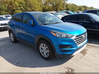 HYUNDAI HYUNDAI TUCSON SE