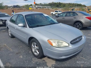 FORD FORD TAURUS SE