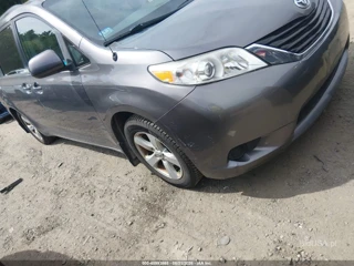 TOYOTA TOYOTA SIENNA LE V6 8 PASSENGER