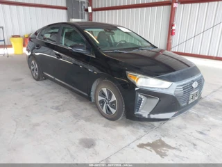 HYUNDAI HYUNDAI IONIQ HYBRID SEL