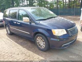 CHRYSLER CHRYSLER TOWN & COUNTRY TOURING-L