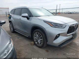 TOYOTA TOYOTA HIGHLANDER PLATINUM