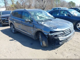 VOLKSWAGEN VOLKSWAGEN TIGUAN 2.0T SEL PREMIUM