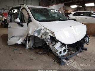 CHRYSLER CHRYSLER VOYAGER LXI