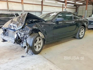 FORD MUSTANG BASE