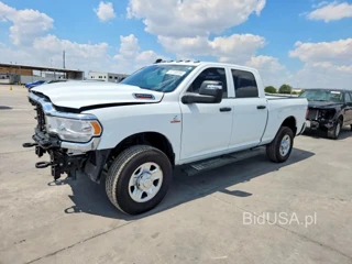 RAM 2500 TRADESMAN