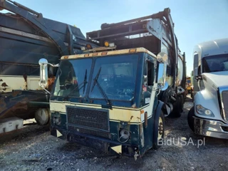 MACK LE613