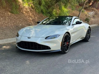 ASTON MARTIN VANTAGE